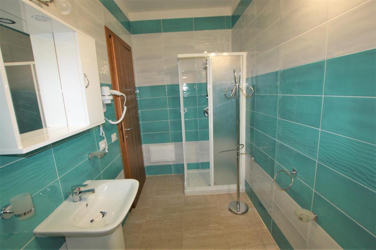 Shr Apartment *